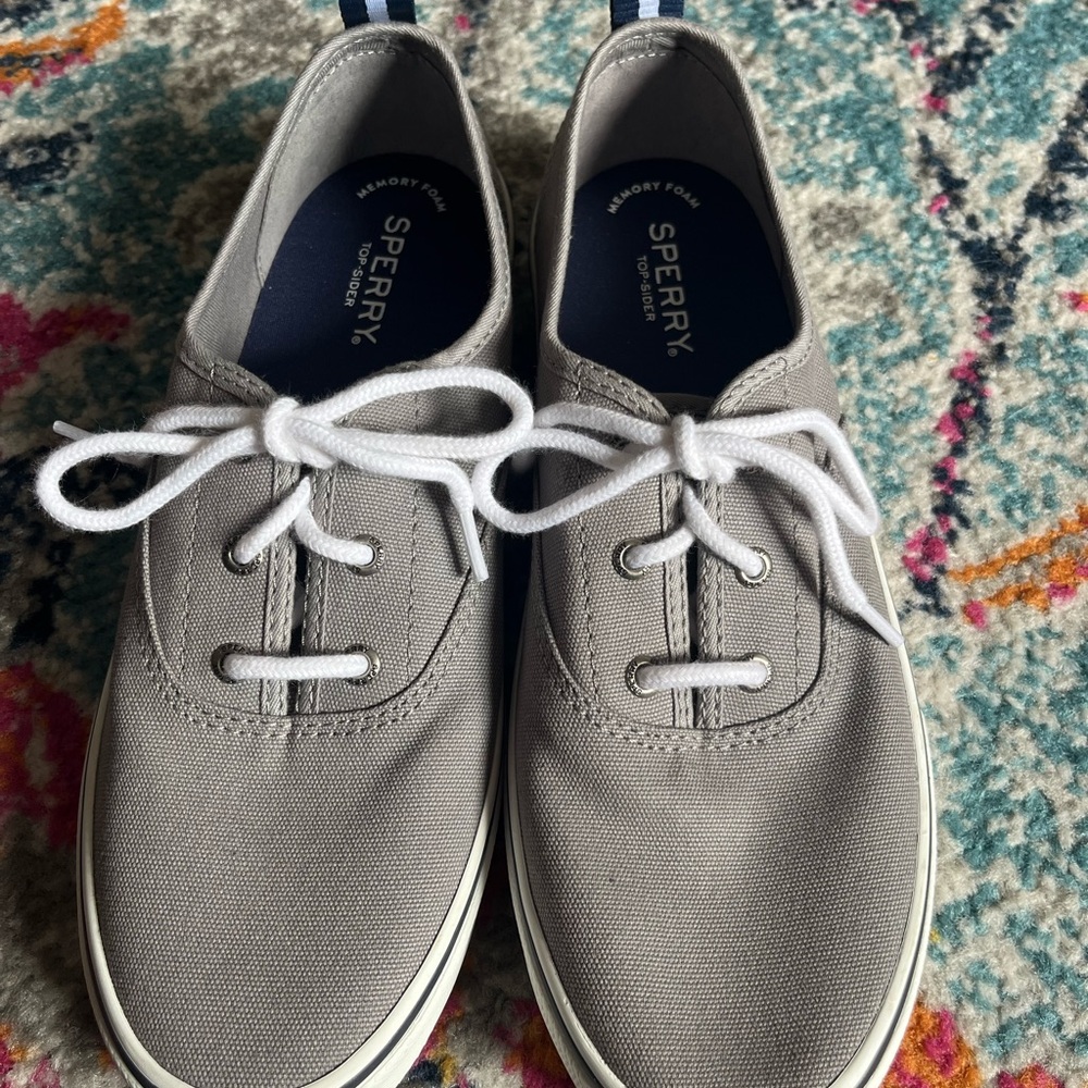 Sperry women’s Gray top sider shoes